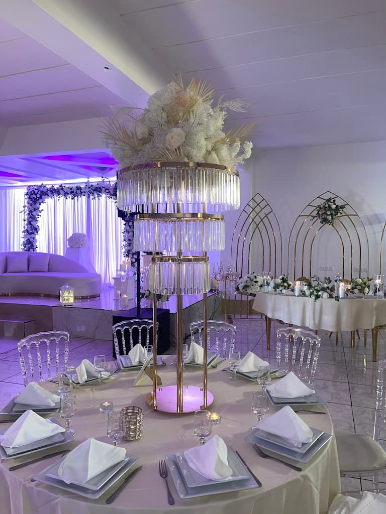 LA JOYA RECEPTION