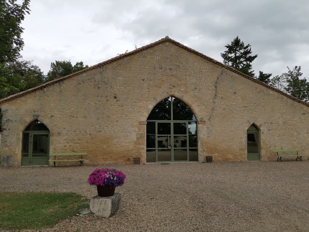 Domaine des Ombrais