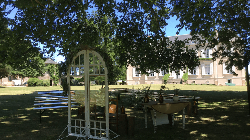 la cour des montys