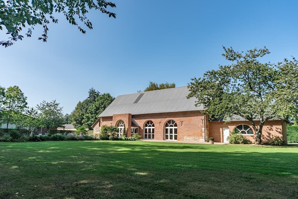 LA GRANGE DU MESNIL VARIN