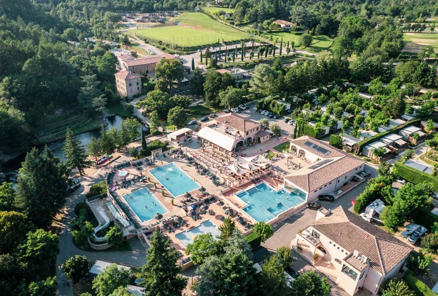 Camping Ardèche 5 étoiles | Yelloh! Village Domaine Les Ranchisses