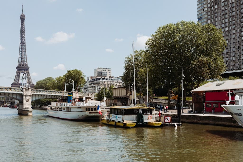 Péniche La Sans-Souci