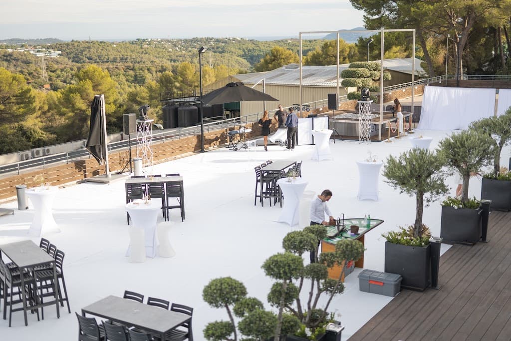 Le Cube Réceptions - Réunion, mariage, anniversaire, showroom, afterwork, ...